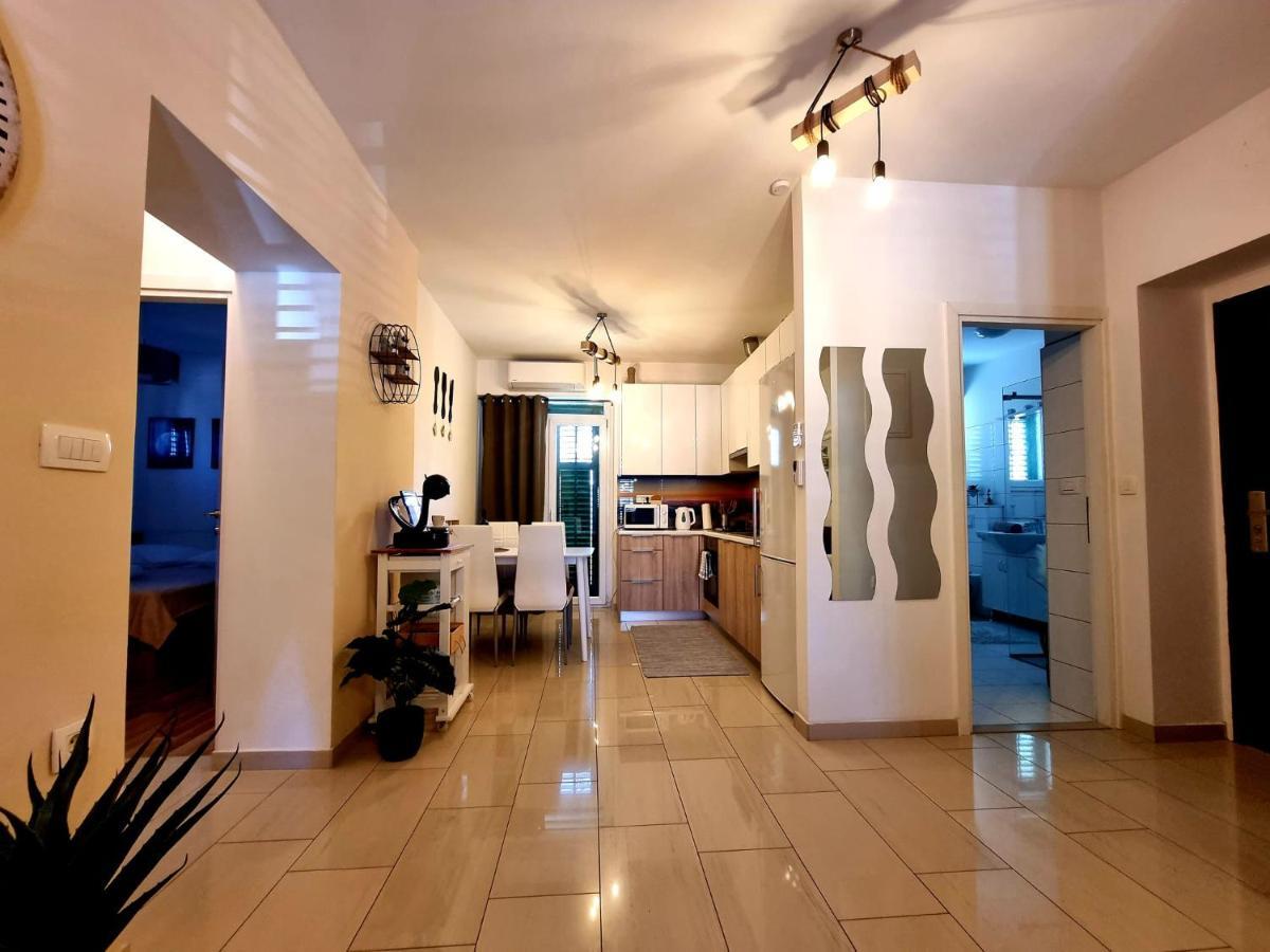 Apartment Lux Zadar Exterior photo