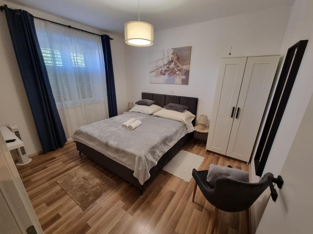 Apartment Lux Zadar Exterior photo